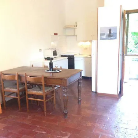 Lejlighed Cosy Studio Step From The Iseo Lake. *